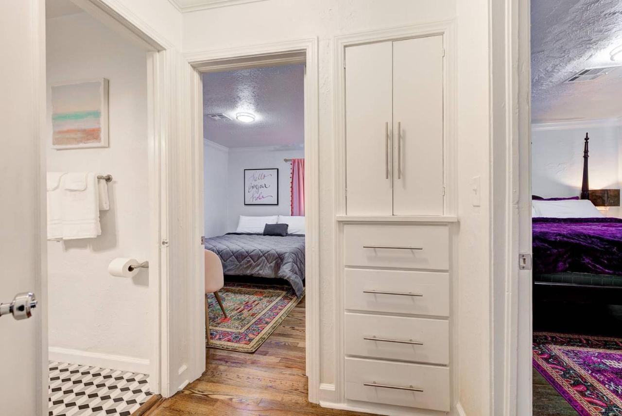 Communal Crashpad-city Card For Local Biz Discounts